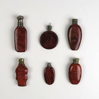 85. Set of Flacons 85. Set of Flacons